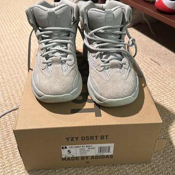 Yeezy desert boot salt - Picture 7 of 7